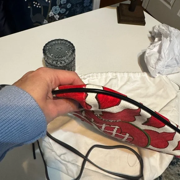 BRIGHTON Love Dove Canvas Crossbody Bag Tassel Red Bird - Picture 9 of 10